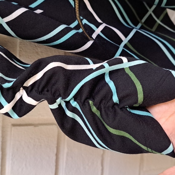 Robert Louis Black W/Blue & White Stripe Open Front Cardigan.  Size Small NWOT - Picture 4 of 9